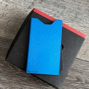 Grip 6 deep blue wallet mens RFID blocking slim minimalist wallet